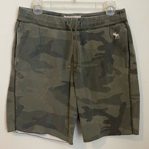 Abercrombie & Fitch Camo Shorts